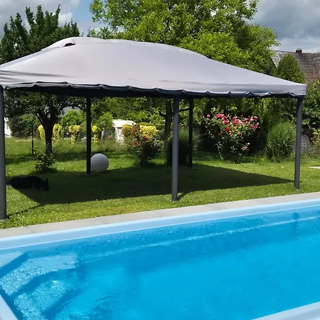 Gorski Z Basenem Daire Raba Wyzna